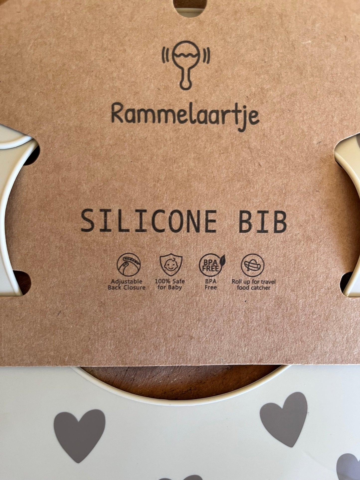 Siliconen slabber Hartjes - Beige